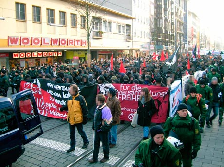 Erfolgreiche Demonstration gegen das neue Versammlungsgesetz in Mannheim am 29.11.2008